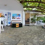 Ξενοδοχείο Helios 3*