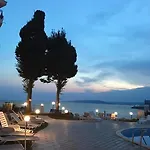 Ξενοδοχείο Helios