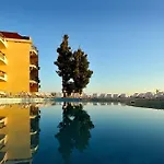 Helios Ξενοδοχείο