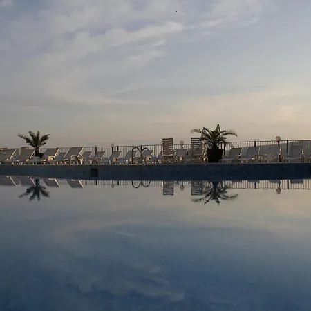 Helios Hotel 3*