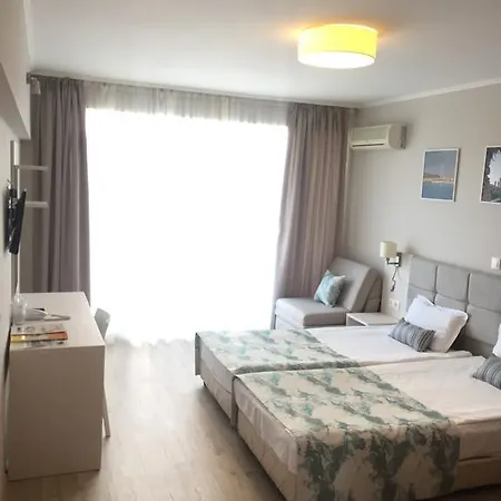 Helios Hotel
