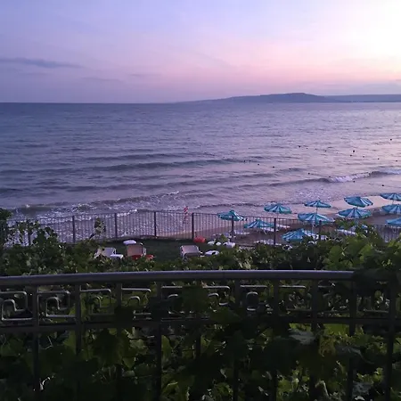 Отель Helios Балчик